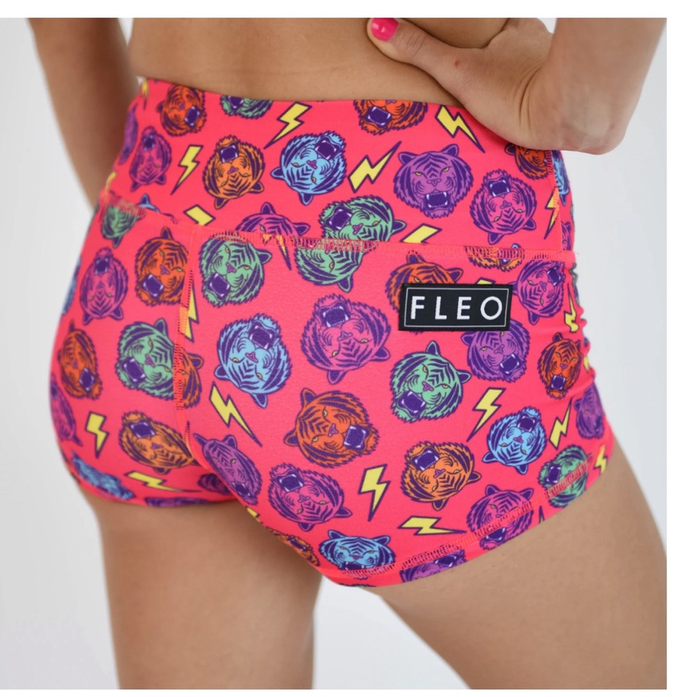 NWT Fleo Original Short 2.5” in Tiger